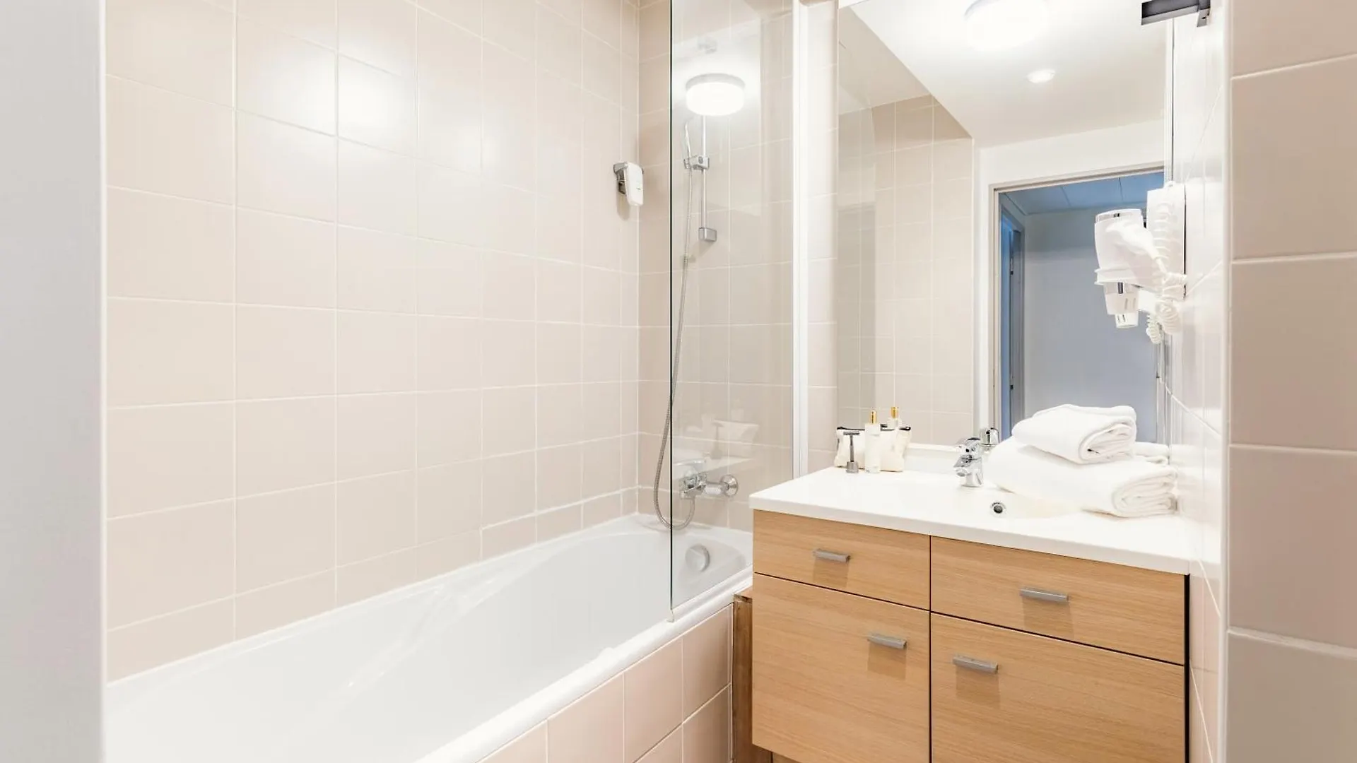 Appart'city Collection Grande Bibliotheque 4*